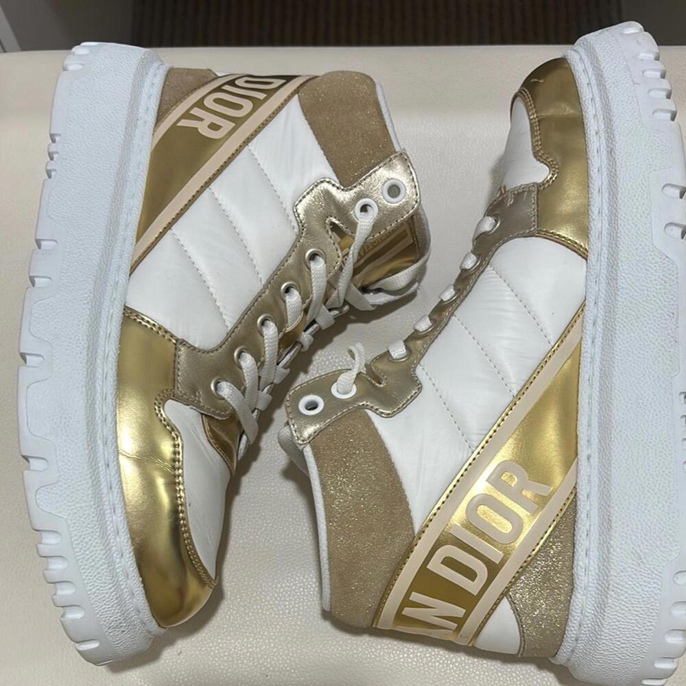Dior High Top Sneaker - Picture 6 of 6